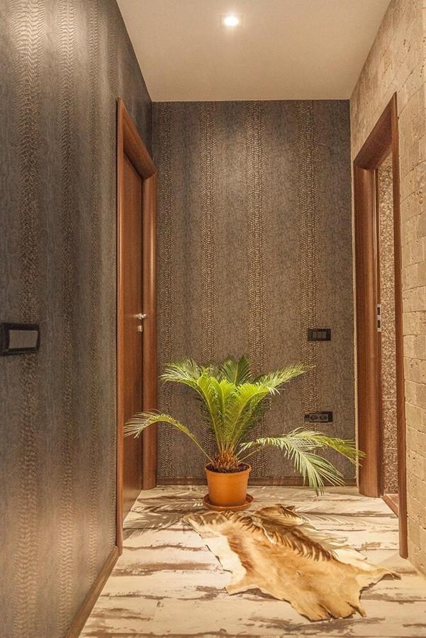 Wild Africa Apartament Mamaia Buitenkant foto