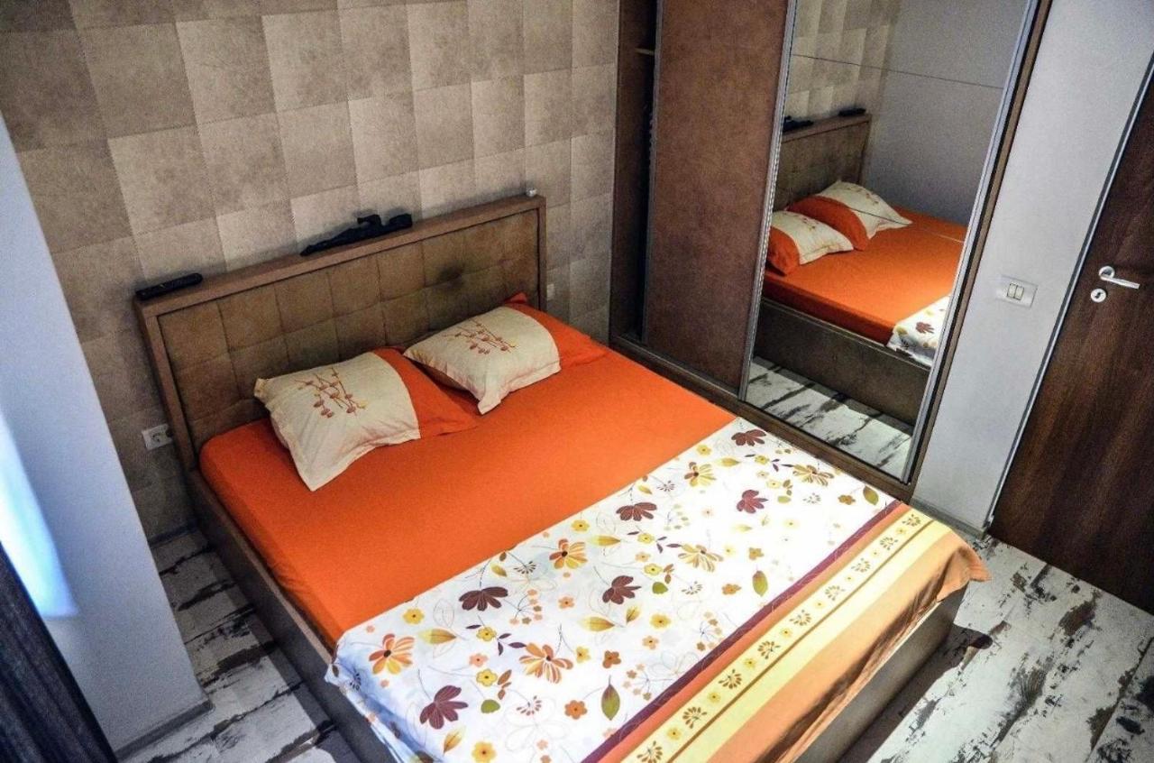 Wild Africa Apartament Mamaia Buitenkant foto